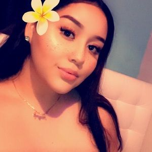 Meet your Posher, Mayra